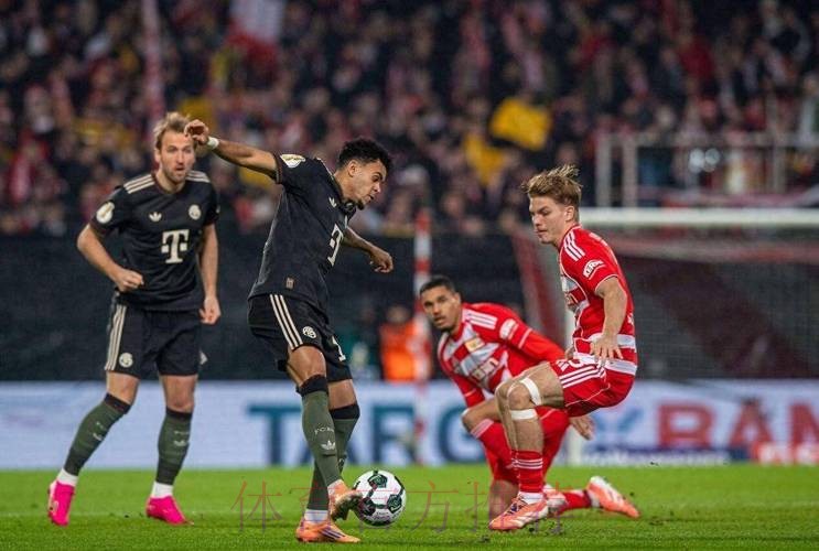 德国杯拜仁3-2柏林联合晋级,凯恩破门,基米希献助攻+造乌龙 德国杯拜仁3-2柏林联合晋级,凯恩破门,基米希献助攻+造乌龙